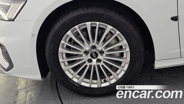 Audi A6 (C8) Premium, 2021 все фото