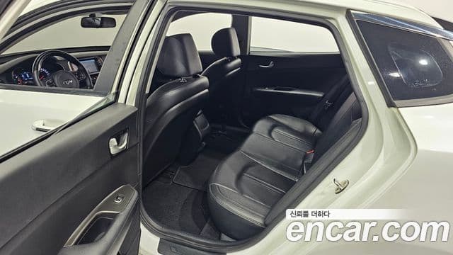 Kia K5 2세대 Luxury, 2016 11