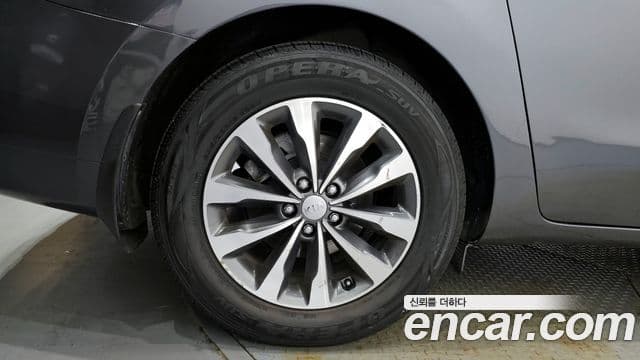 Kia All New Carnival Luxury, 2017 все фото