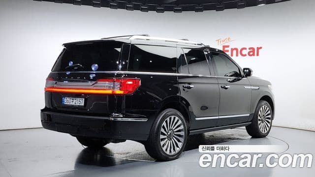 Lincoln Navigator 4세대 3.5L, 2021 2