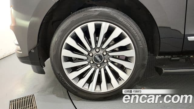 Lincoln Navigator 4세대 3.5L, 2021 все фото