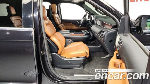 Lincoln Navigator 4세대 3.5L, 2021 11