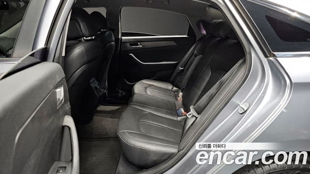 Hyundai LF Sonata Modern, 2015 12