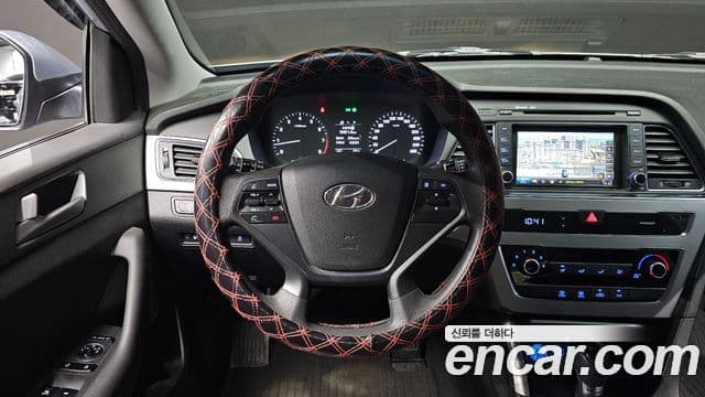 Hyundai LF Sonata Modern, 2015 13