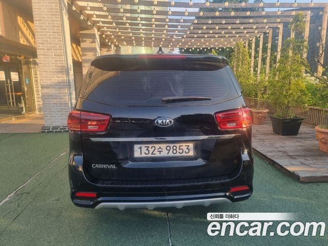 Kia The / новый New Carnival Prestige, 2019 4