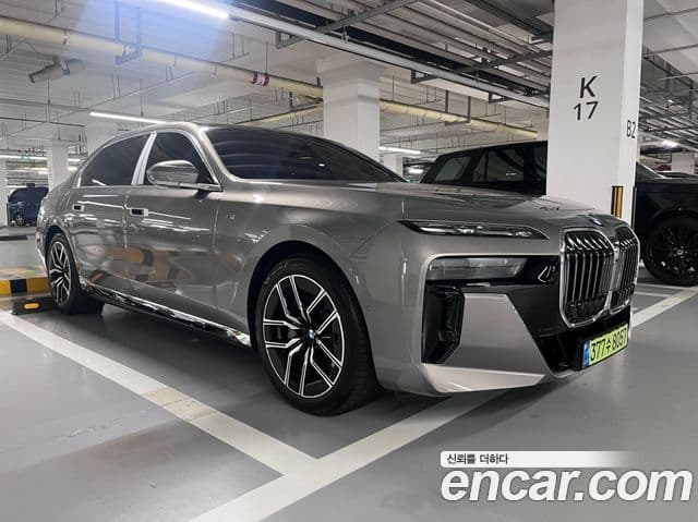 BMW 7시리즈 (G70) 740i xDrive M Sport, 2025 3
