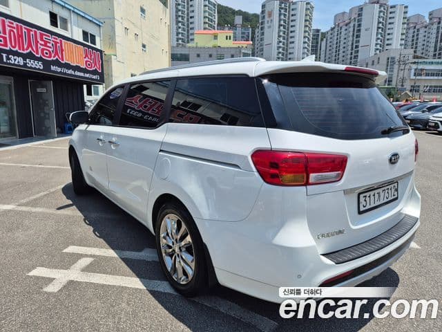 Kia All New Carnival Prestige, 2016 6