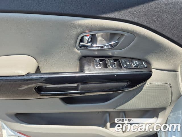 Kia All New Carnival Prestige, 2016 11