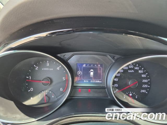 Kia All New Carnival Prestige, 2016 13