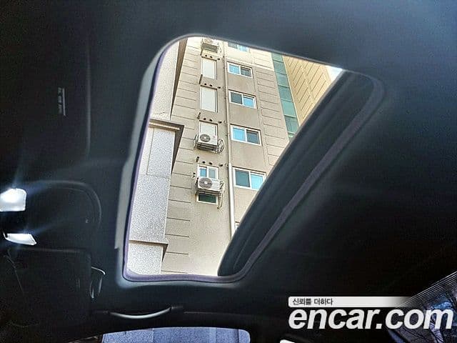 Hyundai 티뷰론 люксовая версия, 2001 9