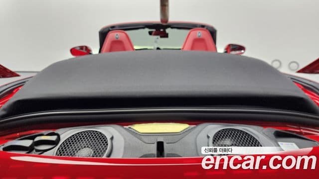 Porsche 911 (992) Carrera 4 кабриолет, 2024 20