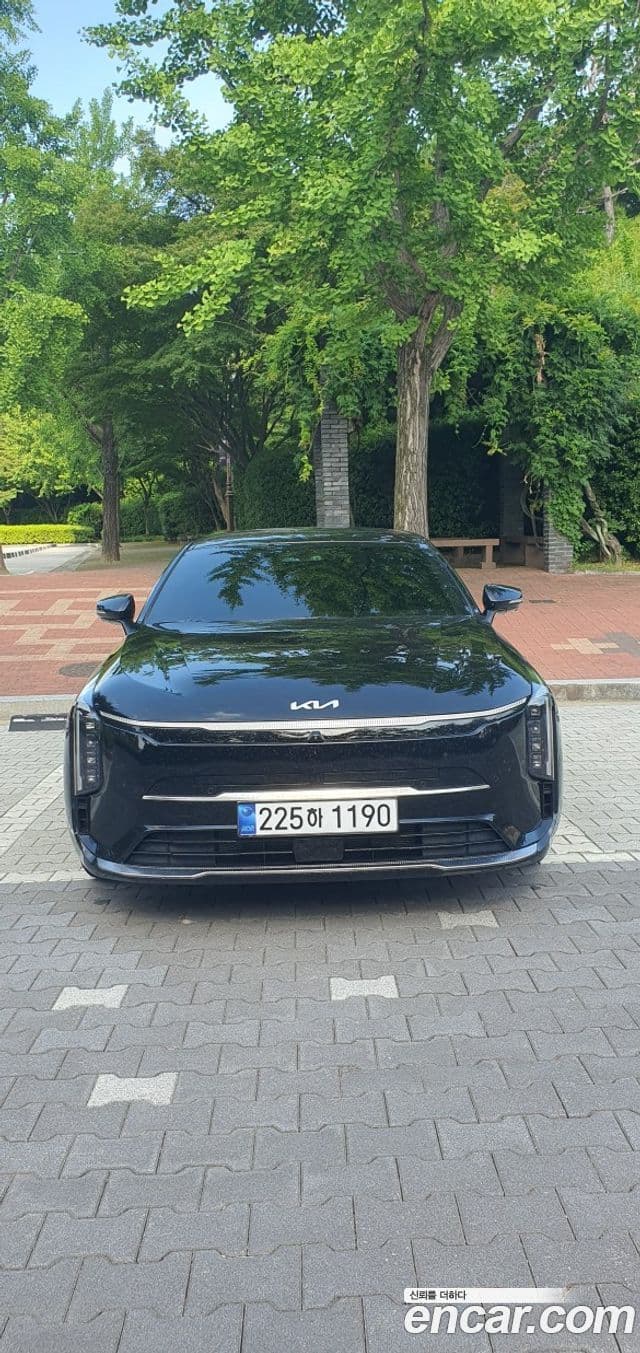 Kia The / новый New K8 Noblesse, 2025 1