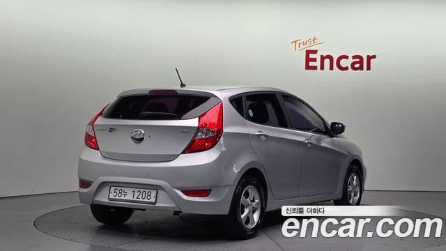 Hyundai Accent(новый кузов / новое поколение) Premier, 2012 2