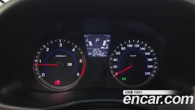 Hyundai Accent(новый кузов / новое поколение) Premier, 2012 8