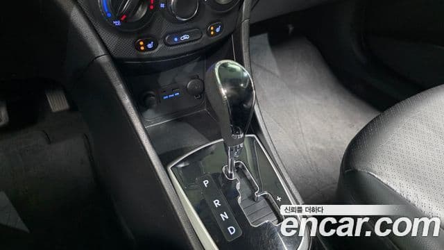 Hyundai Accent(новый кузов / новое поколение) Premier, 2012 9