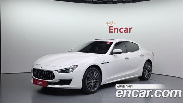 Maserati 기블리 3세대