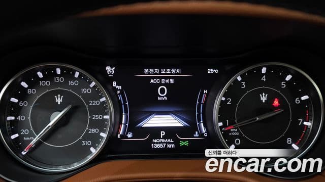 Maserati 기블리 3세대, 2022 8