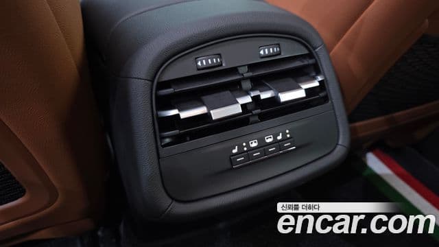 Maserati 기블리 3세대, 2022 16