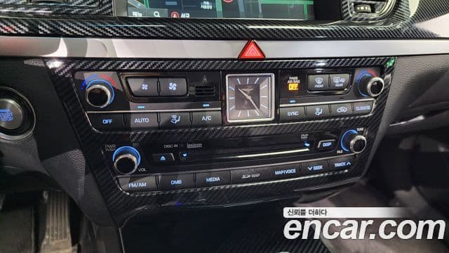 Genesis G80 Premium Luxury, 2017 16