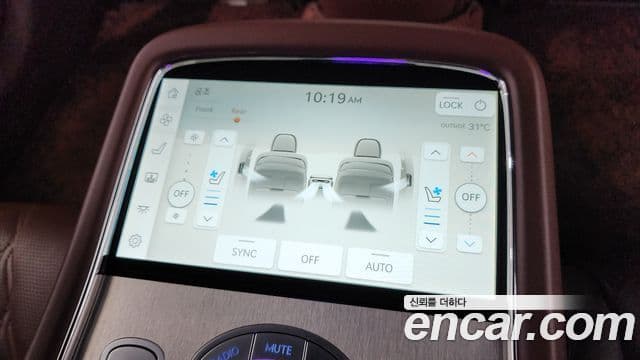 Genesis G90 (RS4) бензин 3.5 турбо e-S/C AWD LWB, 2022 19