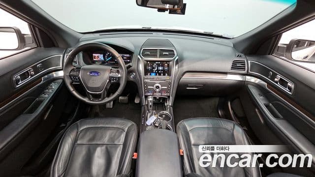 Ford Explorer 5세대, 2017 7