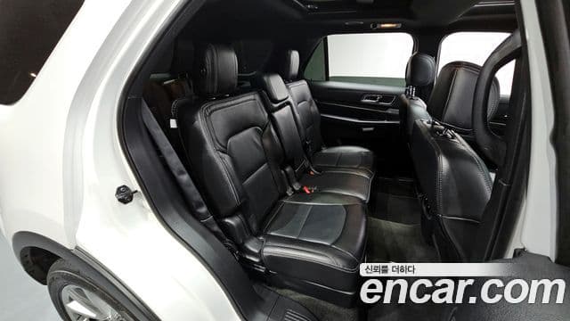 Ford Explorer 5세대, 2017 12