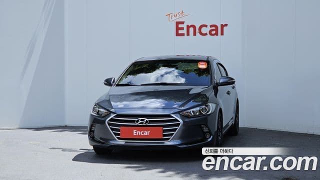Hyundai Avante AD 1.6 e-VGT Smart, 2017 3