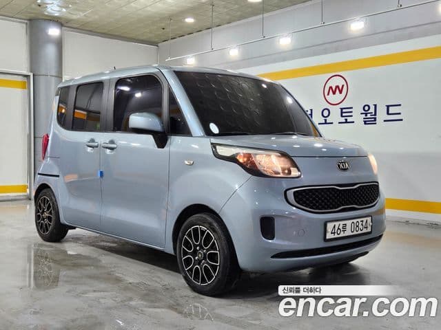 Kia Ray Deluxe, 2013 1