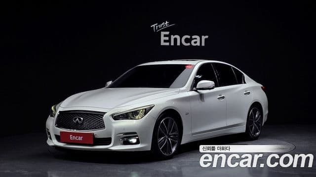 Infiniti Q50 Exclusive, 2014 1