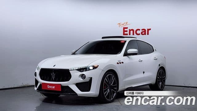 Maserati Levante 3.8 Trofeo, 2021 1