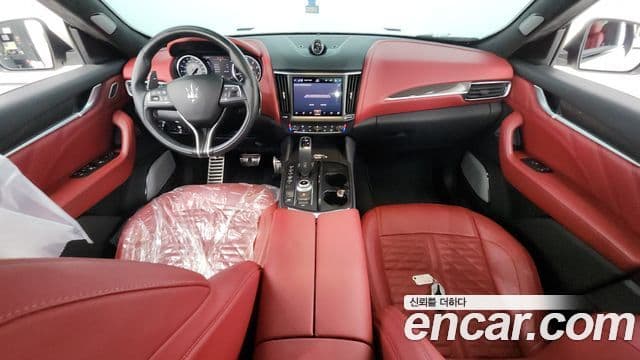 Maserati Levante 3.8 Trofeo, 2021 7