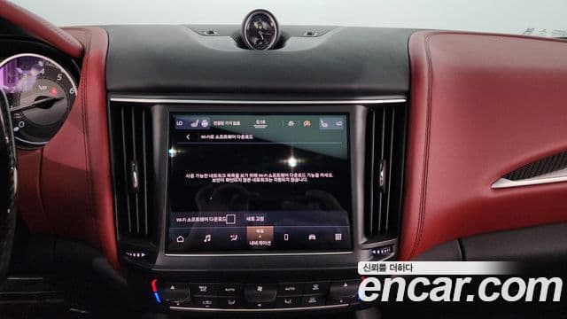 Maserati Levante 3.8 Trofeo, 2021 14