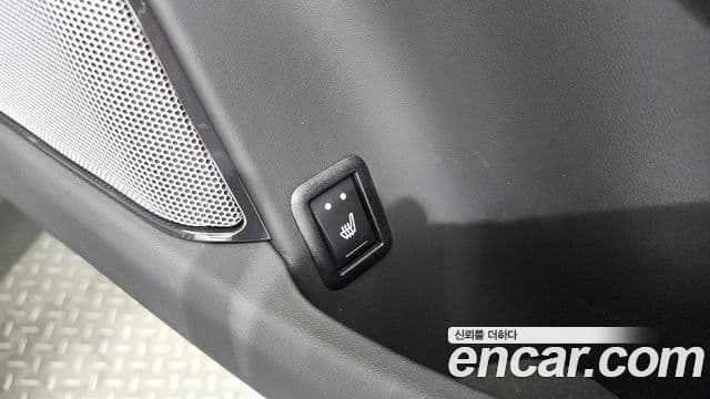 Maserati Levante 3.8 Trofeo, 2021 19