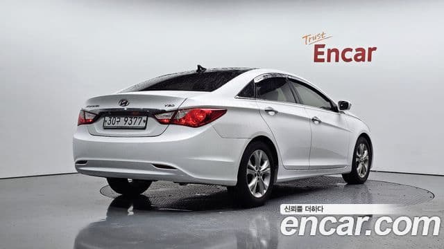 Hyundai YF Sonata LPI Premier(для людей с инвалидностью), 2010 2