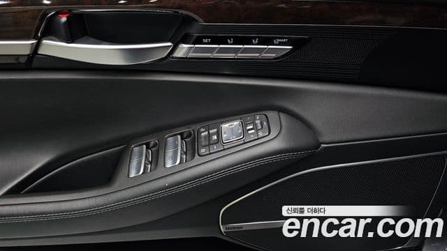 Genesis EQ900 Luxury, 2016 17