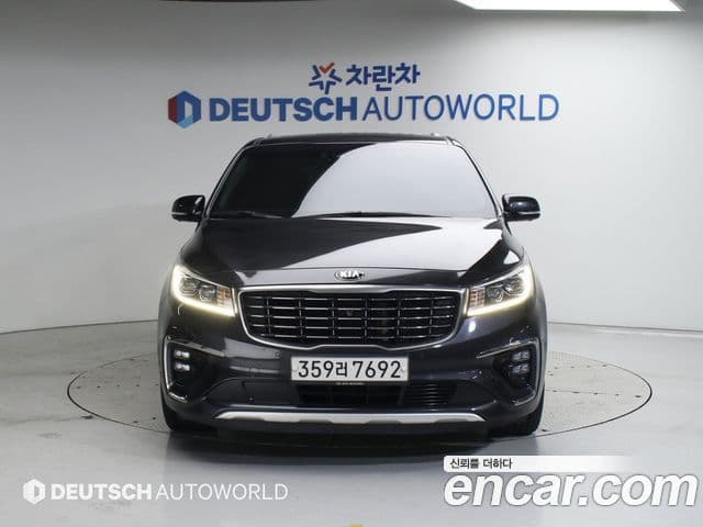 Kia The / новый New Carnival Noblesse, 2019 3