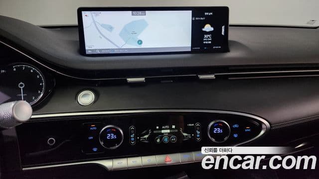 Genesis GV70, 2021 17