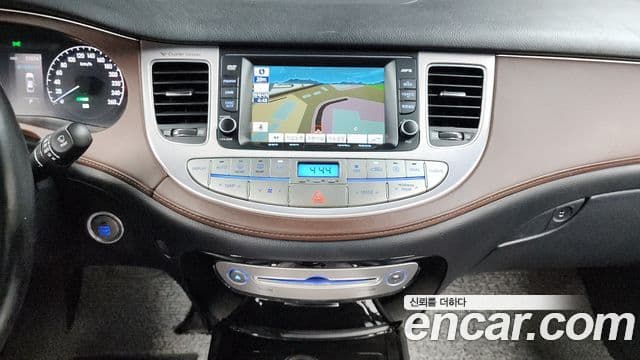 Hyundai Genesis VIP팩, 2012 14