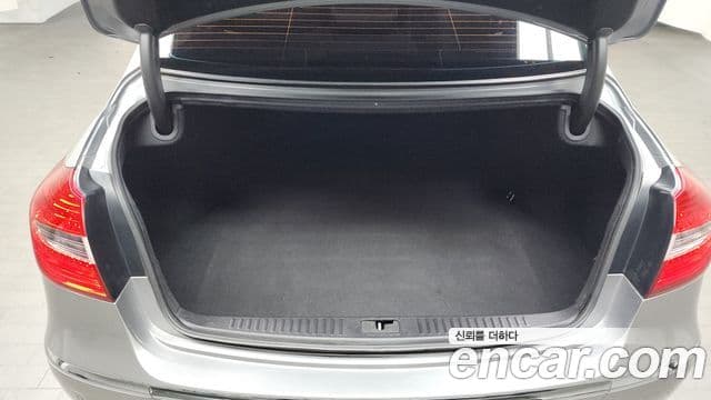 Hyundai Genesis VIP팩, 2012 20