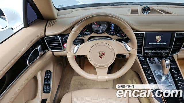 Porsche Panamera 970, 2011 13
