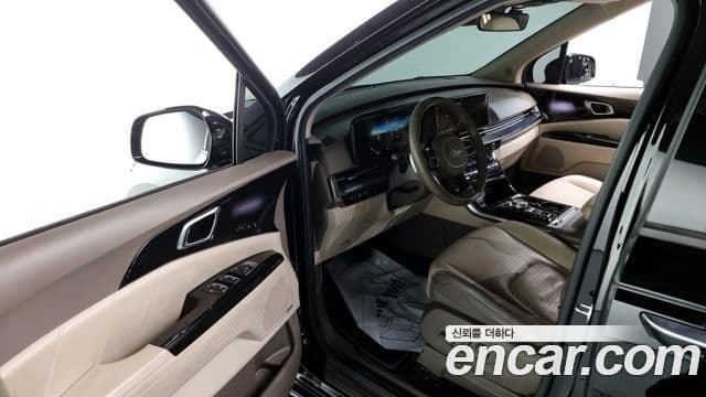 Kia Carnival 4세대 Signature, 2021 11