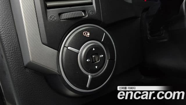 KG모빌리티(SsangYong) Korando Sport Club, 2014 19