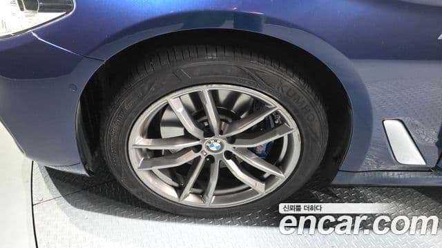 BMW 5시리즈 (G30) 530i M Sport, 2018 все фото