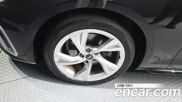 Audi A4 (B9) Premium, 2021 все фото