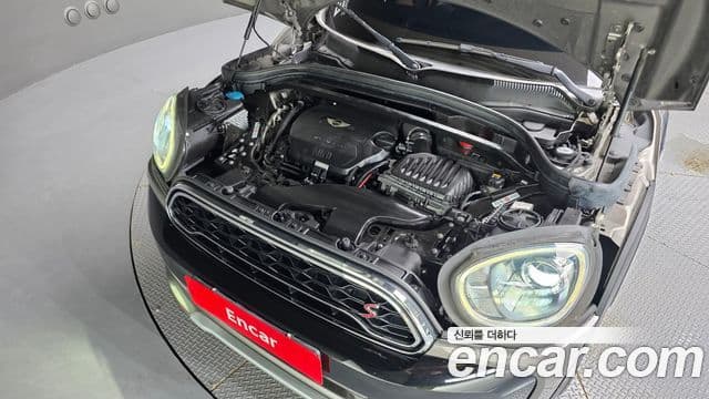 Mini Cooper D Countryman 2세대, 2017 6