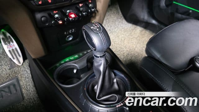 Mini Cooper D Countryman 2세대, 2017 9