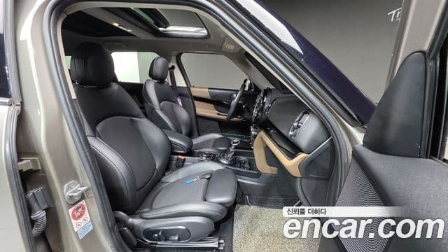 Mini Cooper D Countryman 2세대, 2017 10