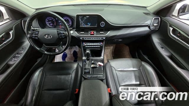 Hyundai Grandeur IG 3.0 LPi Modern (арендный автомобиль), 2018 7