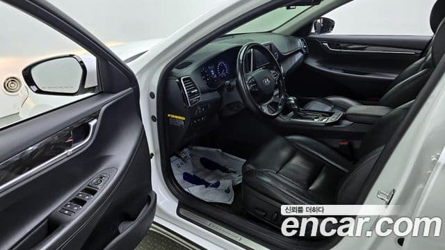 Hyundai Grandeur IG 3.0 LPi Modern (арендный автомобиль), 2018 10