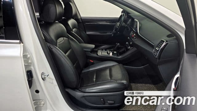 Hyundai Grandeur IG 3.0 LPi Modern (арендный автомобиль), 2018 12